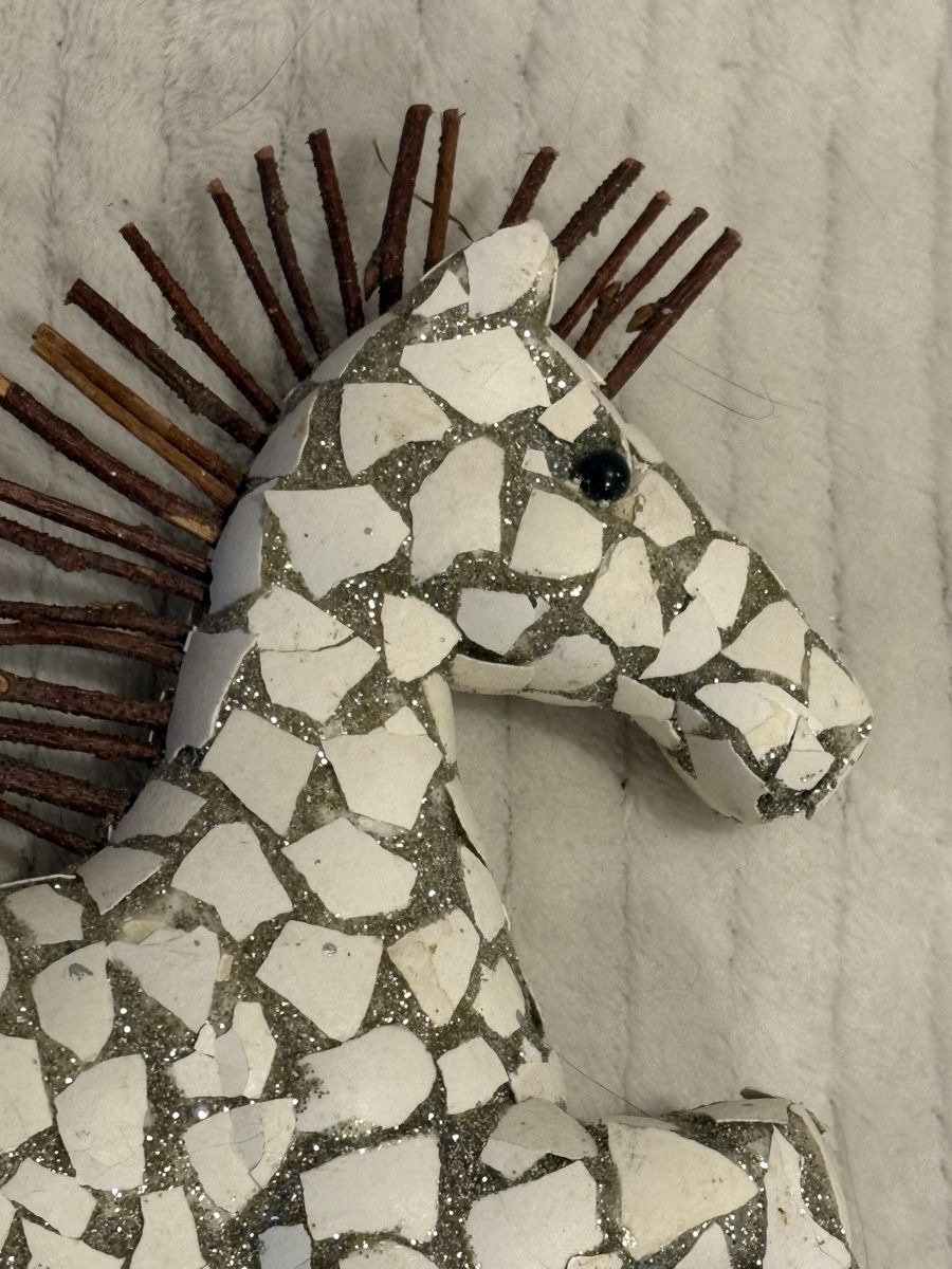 Alle Dekorationen: Deko Pferd / aus Eierschalen – Gebraucht aus Rümlang von resale35 2