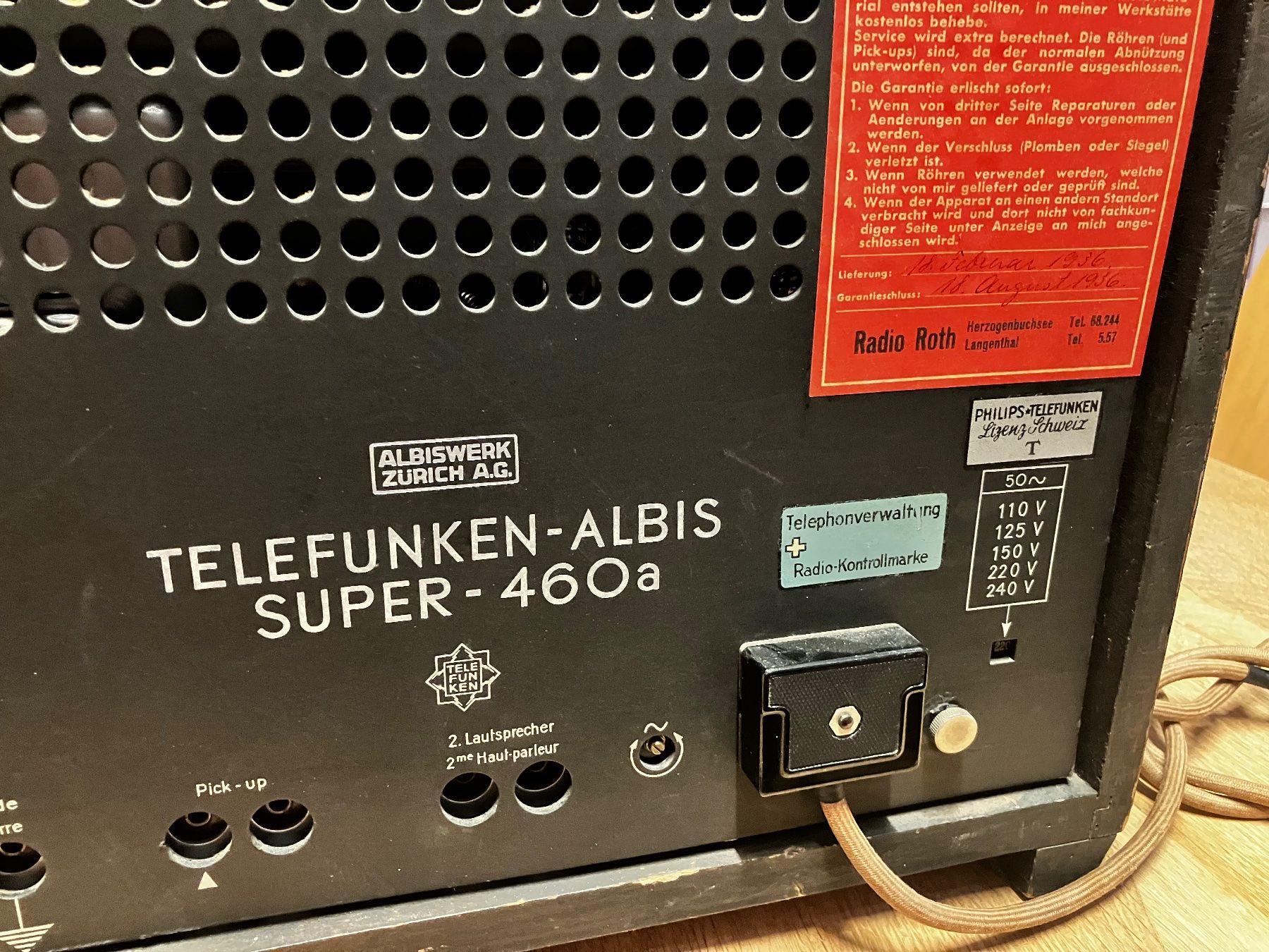 Radios: Radio – Gebraucht aus Zürich von Ideal0 4