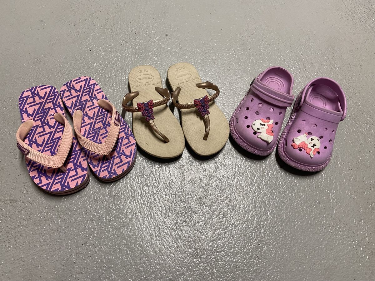 Scarpe per ragazze: Badeschuhe Gr. 23-26 – Usato da Rudolfstetten venduto da CorINX