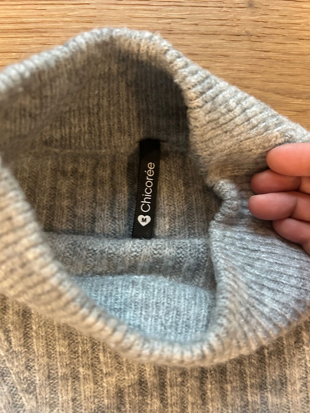 H&M Maglioni & Felpe: 2 Strickpullovers H&M Grösse XS/M – Usato da Läufelfingen venduto da Kitty_St 3