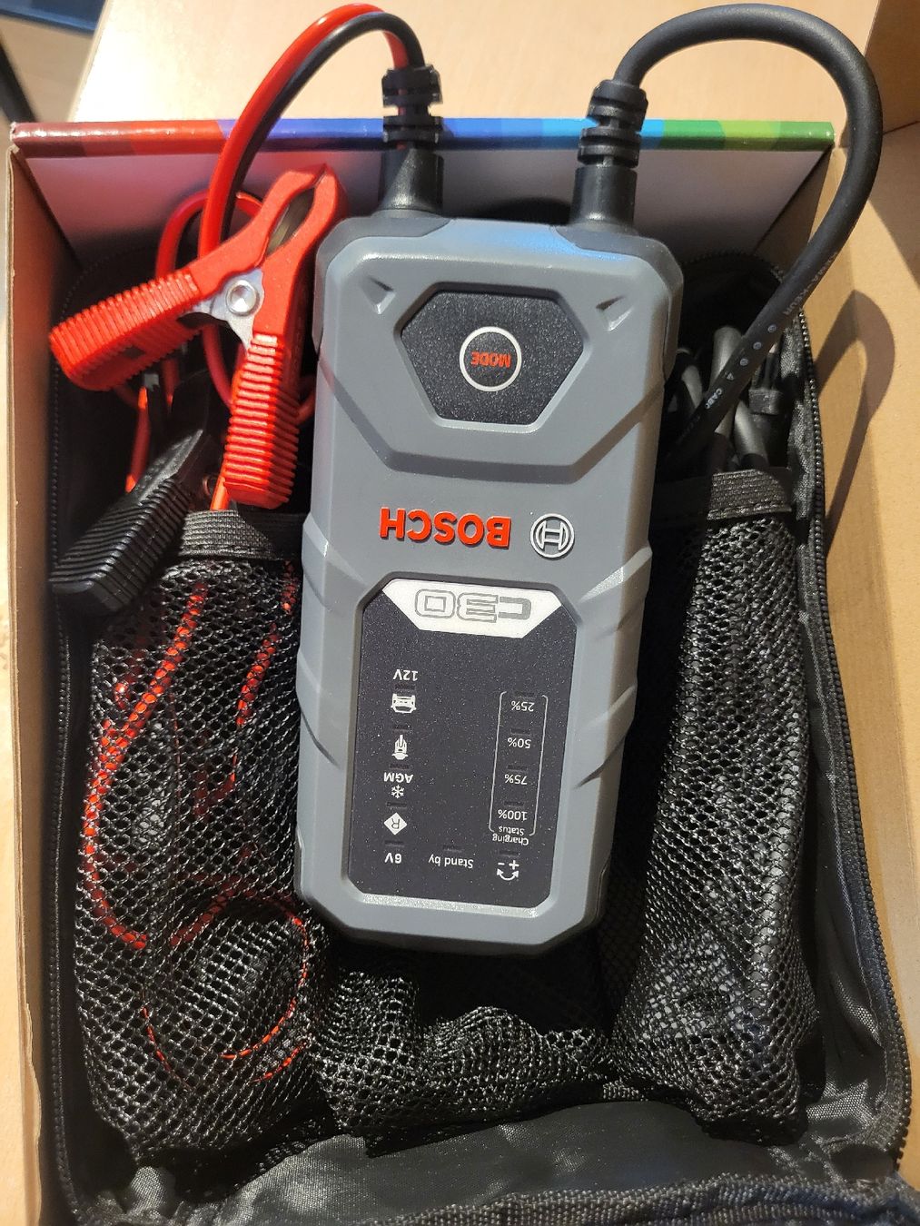 Bosch Caricabatterie: Chargeur pour batterie Bosch C-30 – Nuovo (secondo la descrizione) da Servion venduto da lu.pasche 1