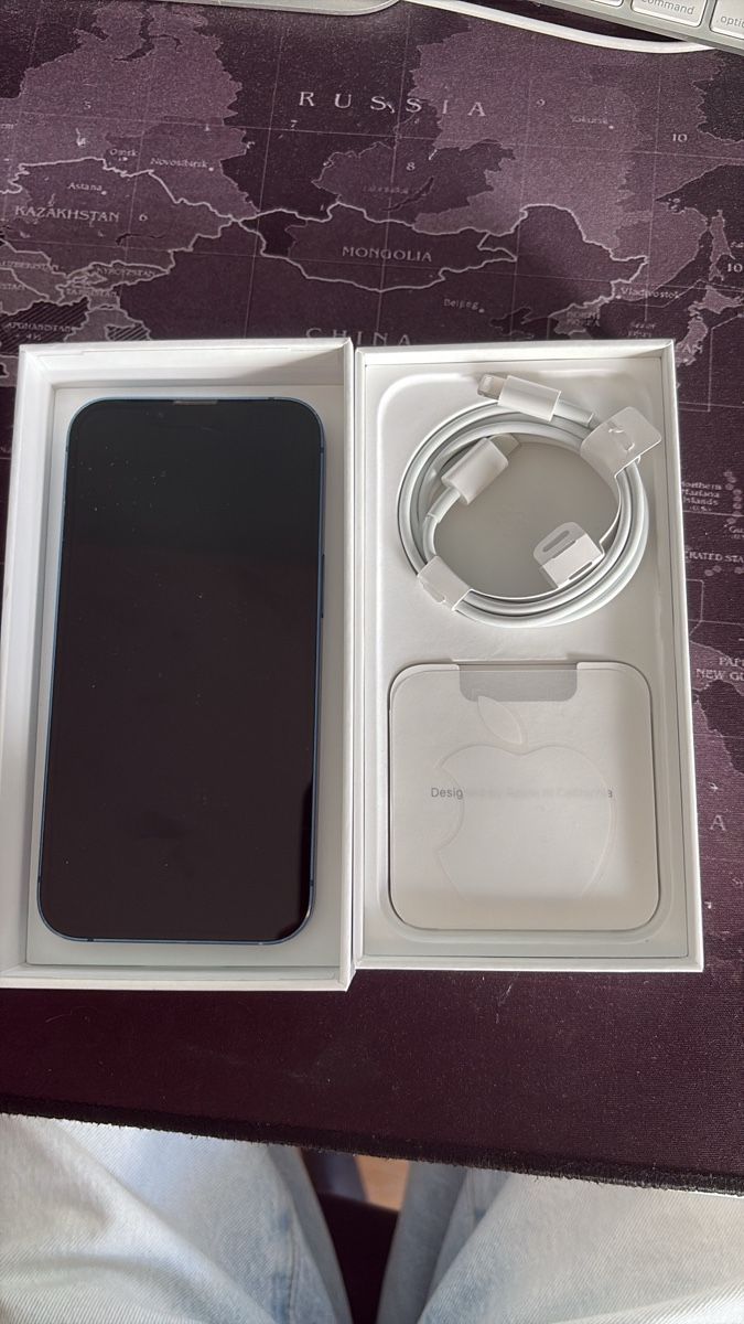 Apple Telefoni cellulari / Smartphones: iPhone 13 bleu excellent état, comme neuf, complet – Usato da Montana venduto da cre_bhg7 1