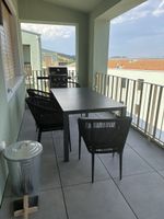 4 schöne Gartenstühle