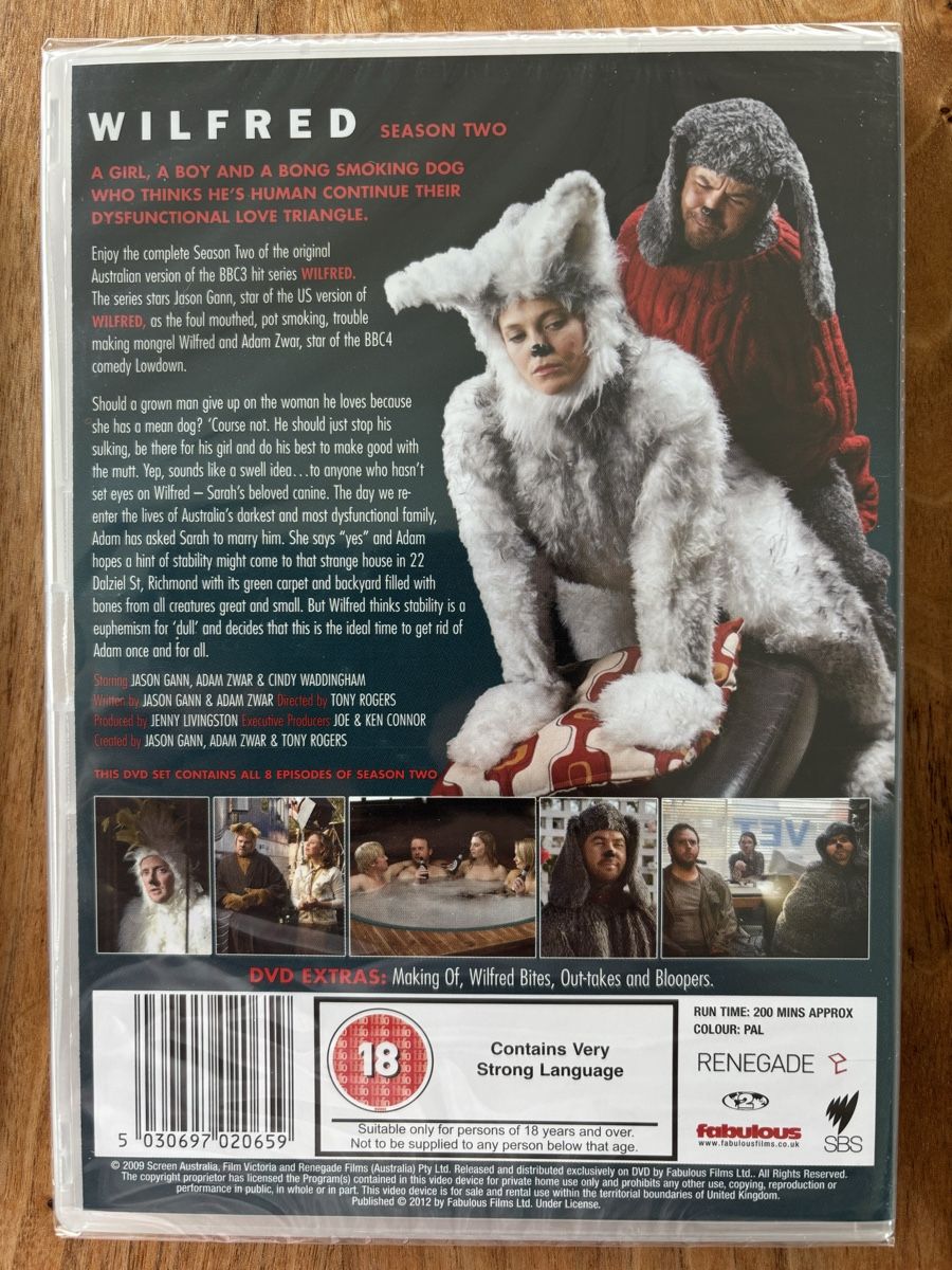 Tutti i DVDs: DVD Set Wilfred - 4 DVDs - Season 1 + 2 – Usato da Belp venduto da brb66 2