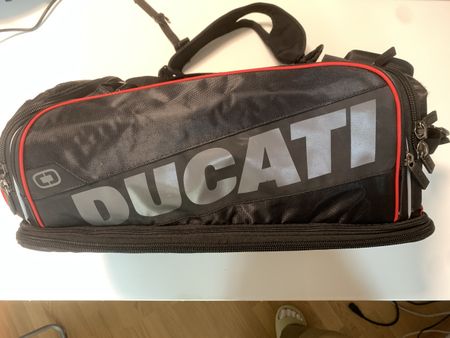 Ducati Redline D1 Reisetasche Rucksack Motorrad OGIO top