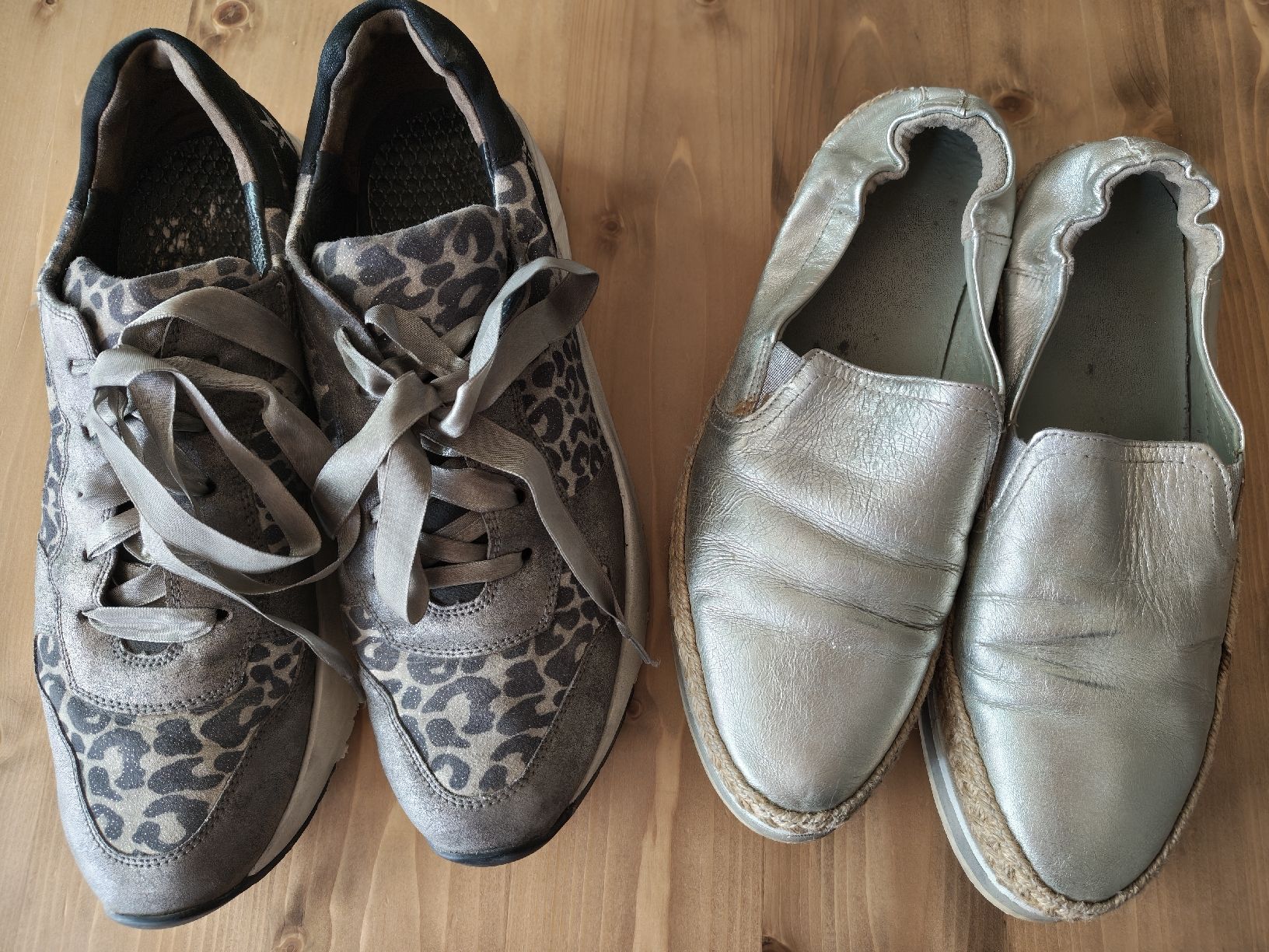 Chaussures femmes: 2 Paar Schuhe in grösse 39 – D'occasion à Flawil par minggeli83