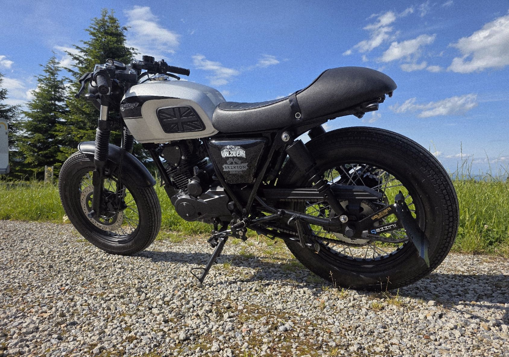 Brixton Motorcycles Strada: BRIXTON SUNRAY CAFE RACER 125 – Usato da Häggenschwil venduto da Iwingman 4