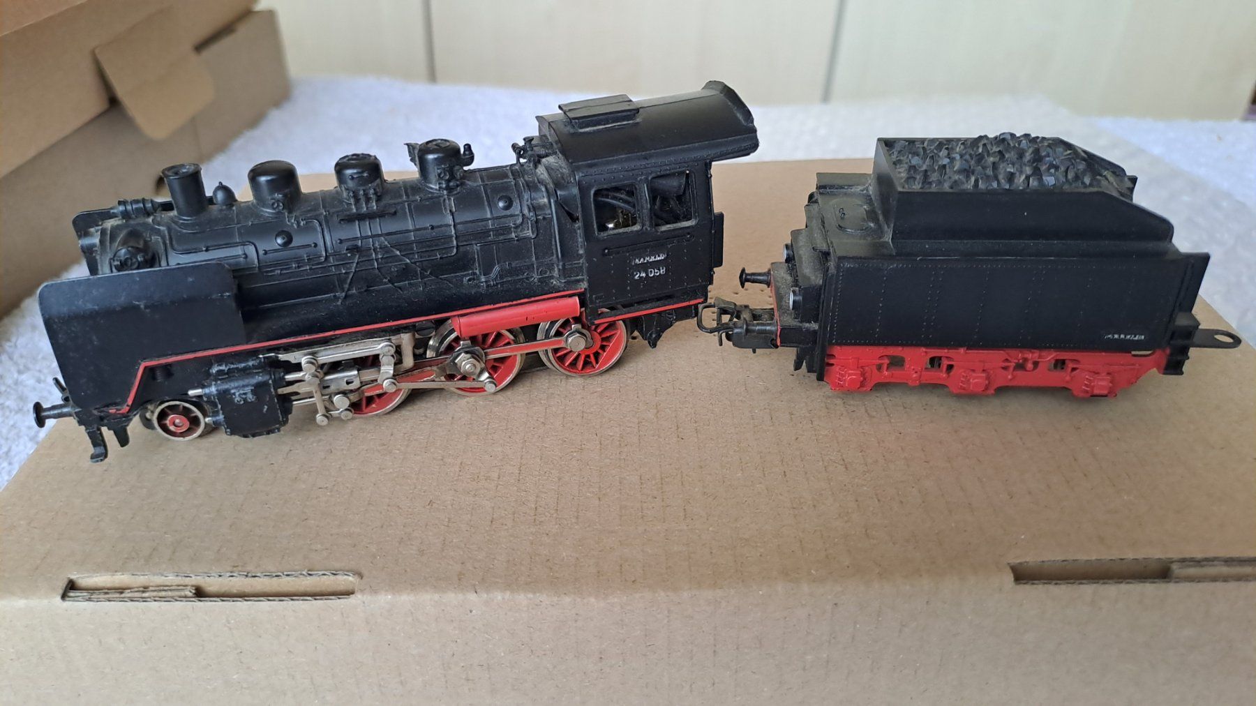 Märklin Modellini di ferrovie: Màrklin 3003 Dampflok BR24 H0 WS/32 – Usato da Winterthur venduto da Riebeli333