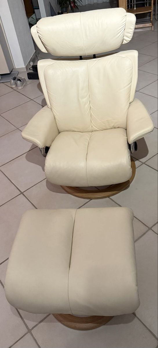 Stressless Poltrone: Stressless-Sessel  – Usato da Winterthur venduto da Tenere5 3