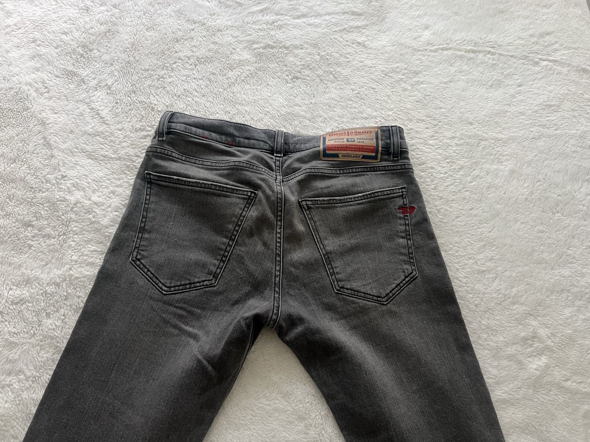 Diesel Jeans: Jeans Diesel 28/32 – Nuovo (secondo la descrizione) da Genève venduto da mel89 2