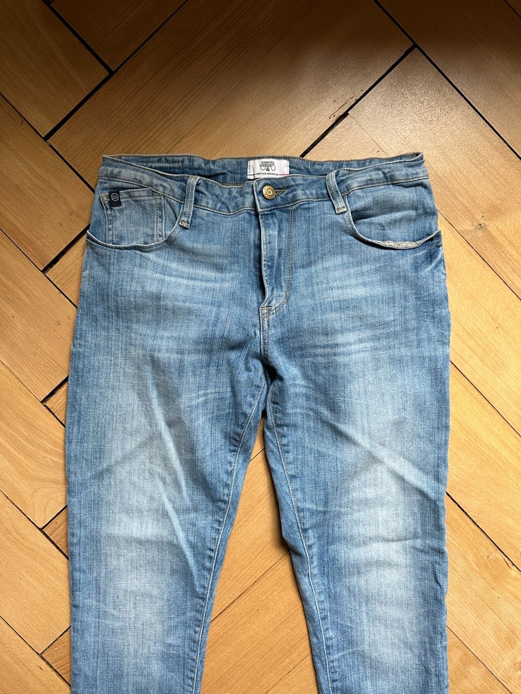 Le Temps Des Cerises Jeans: LE TEMPS DES CERISES - Jeans hellblau W28 – Usato da Zürich venduto da Diazaio 1