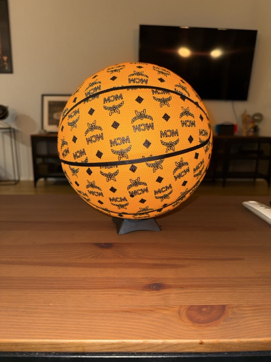 Bälle: Custom Basketball MCM Muster – Neu (gemäss Beschreibung) aus Grenchen von Leonardo29 1