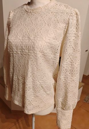 ELEGANTE SPITZEBLUSE OBJEKT, GR.S WEISS, LANGARMIG