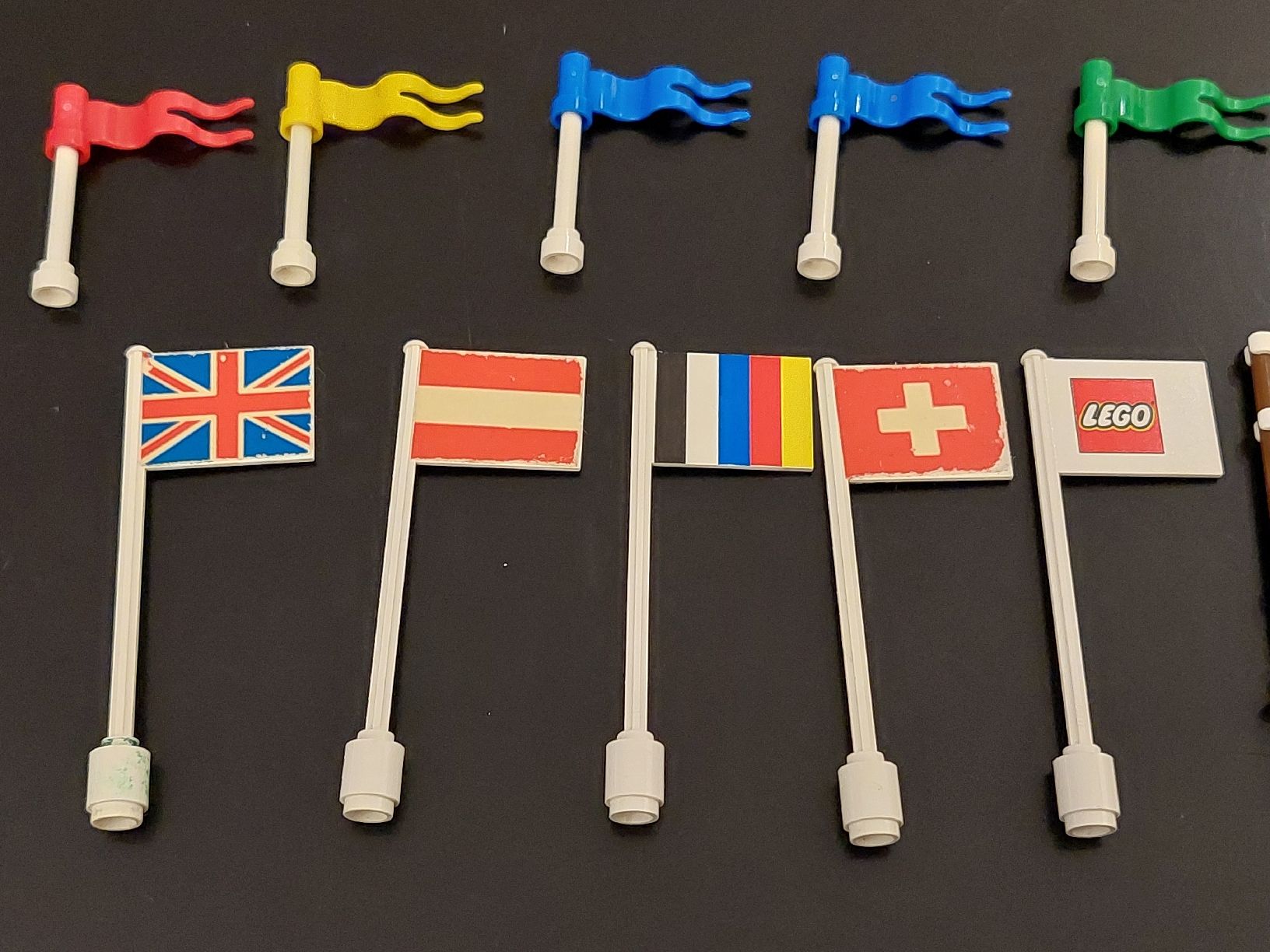 Lego Spielzeuge: LEGO Ventage - Flaggen – Gebraucht aus Zetzwil von sti_x9xf 2