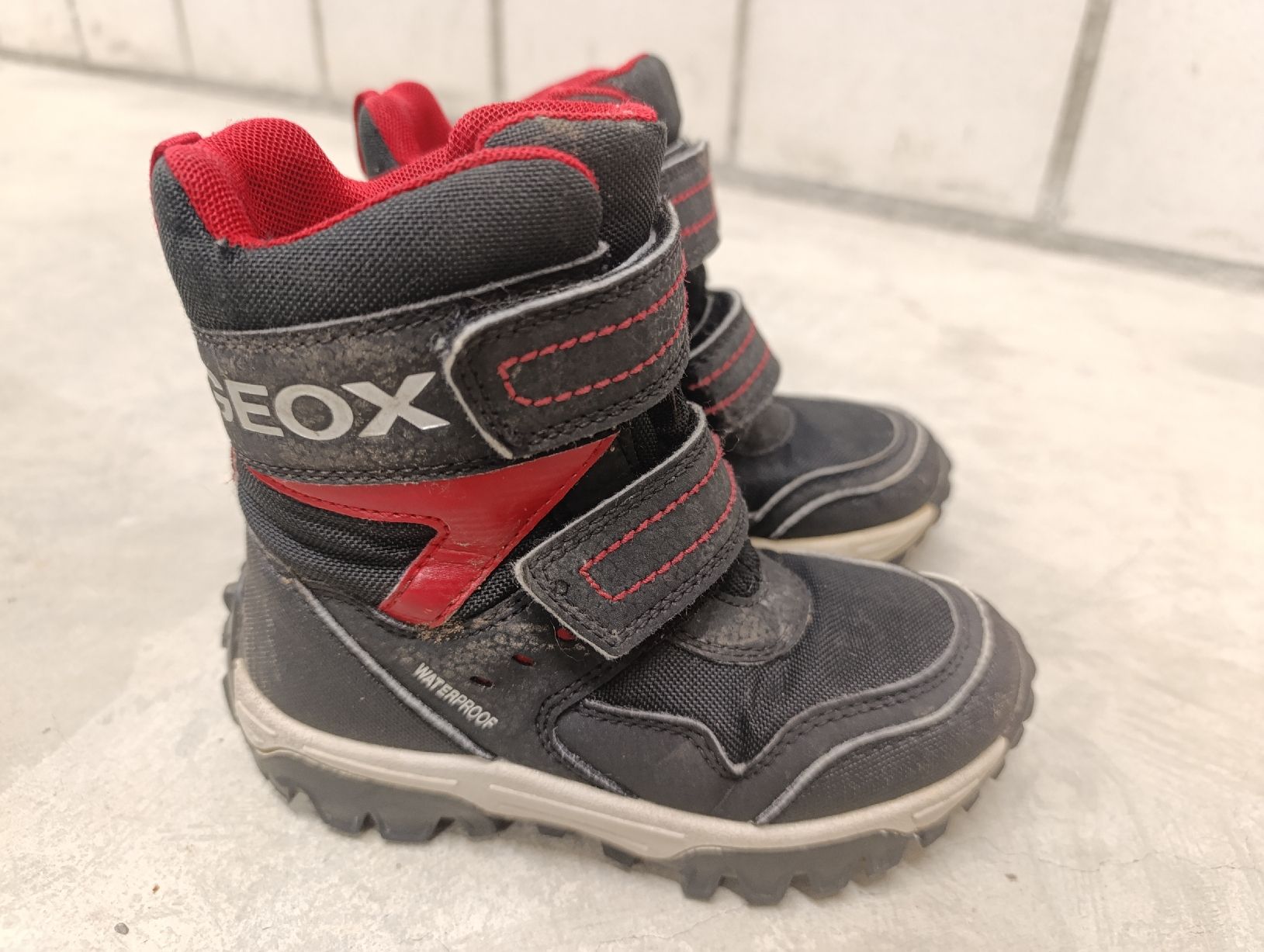 Geox Scarpe per ragazzi: Winterstiefel Jungen  – Usato da Ittigen venduto da mih_vj86