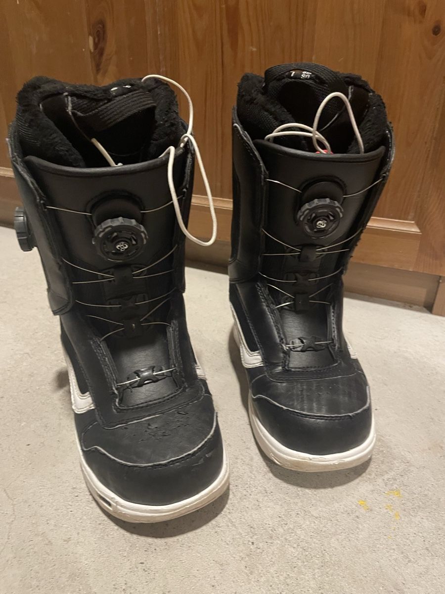 Vans Scarpe da uomo: Snowboardschuhe Vans 38.5 Boa – Usato da zürich venduto da antelita 1
