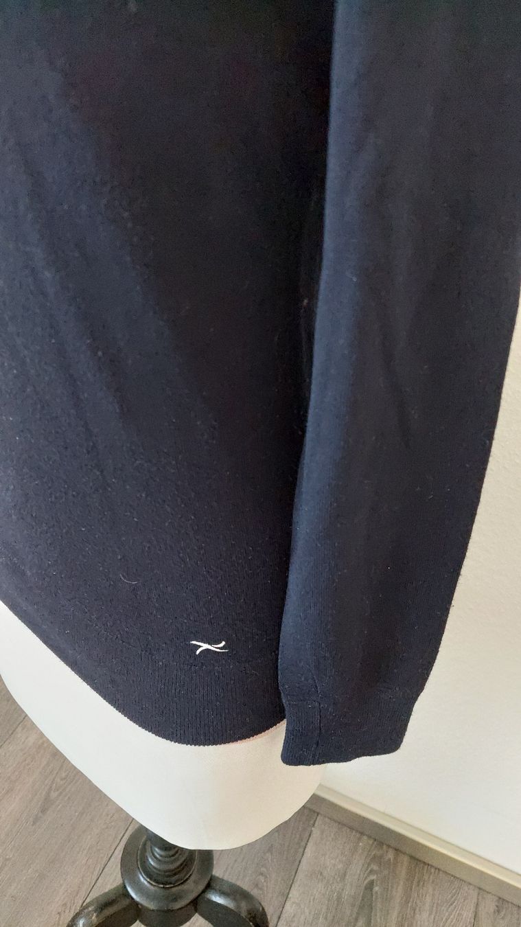 Brax Maglioni & Felpe: Brax Dunkelblauer Pullover mit V-Ausschnitt, Grösse S/M. – Usato da Gwatt (Thun) venduto da Letzte-Chance 3