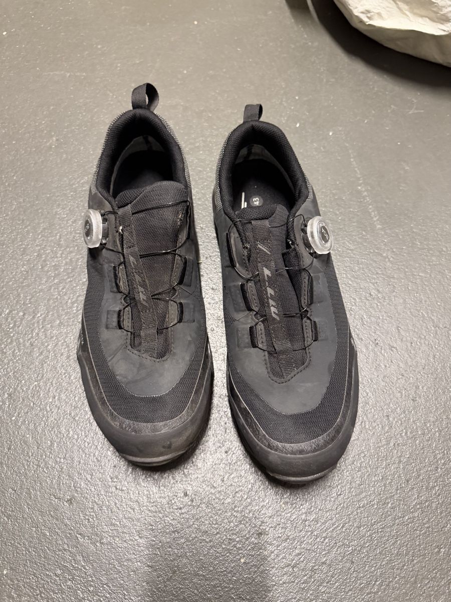 Shimano Scarpe da uomo: Shimano MTB Schuhe, Größe 43, – Usato da Basel venduto da chr_9yft 2