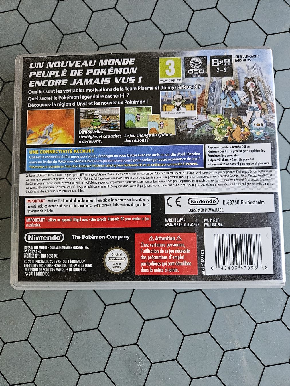 Pokémon Jeux: Pokémon version Noire Nintendo ds  – D'occasion à Genève par Pedro67 2