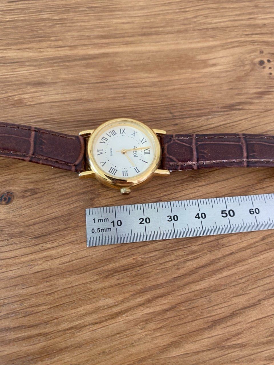 Orologi: Uhr NEU – Nuovo (secondo la descrizione) da Zumikon venduto da Frauenecke 6
