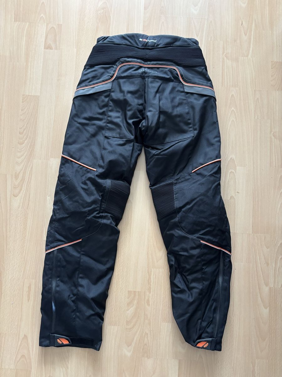 Pantaloni: KTM Motorradhose – Usato da Münchenbuchsee venduto da Steamin 1