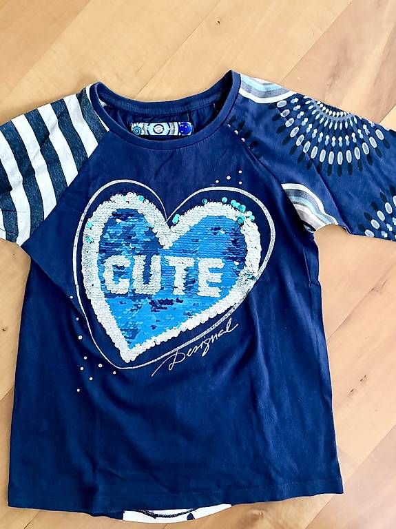 Desigual Camicette, T-shirt & Top: Mädchenoberteil bei Gr. 152 getragen – Usato da Dietlikon venduto da Pmt_zh 1