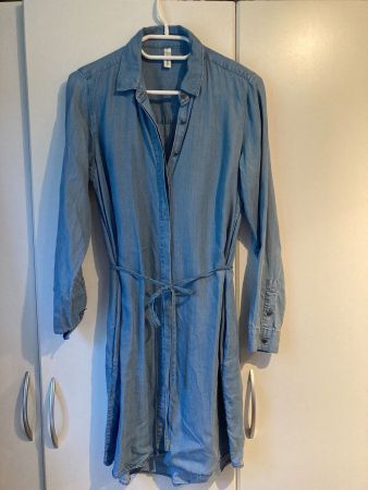 Schönes Jeanskleid Gr. S
