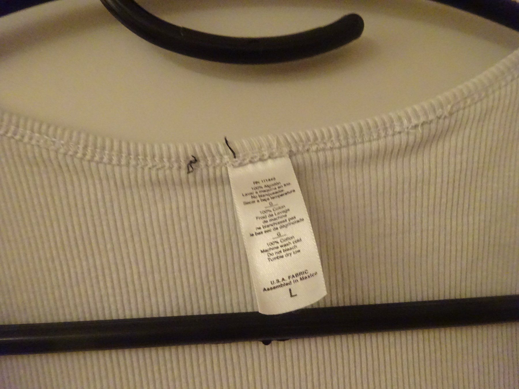 Schallplatten: SHIRT ** WEISS ** ÄRMELLOS – Gebraucht aus Luzern von xrayspex99 2