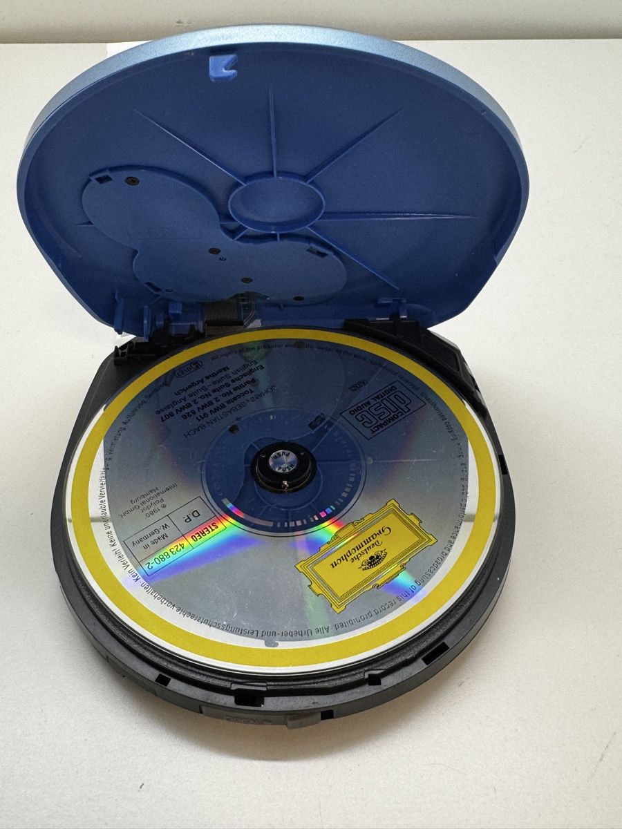 Panasonic Lettore multimediale & Streamer: Panasonic SL-SX230 Portable CD Player mit Anti-Skip System b – Usato da Schlieren venduto da Eldi84 2