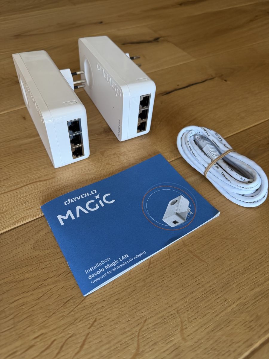 Devolo Wlan: Devolo Magic LAN Adapter Set 2 Stück mit Zubehör – Gebraucht aus Muntelier von Oli1981 1