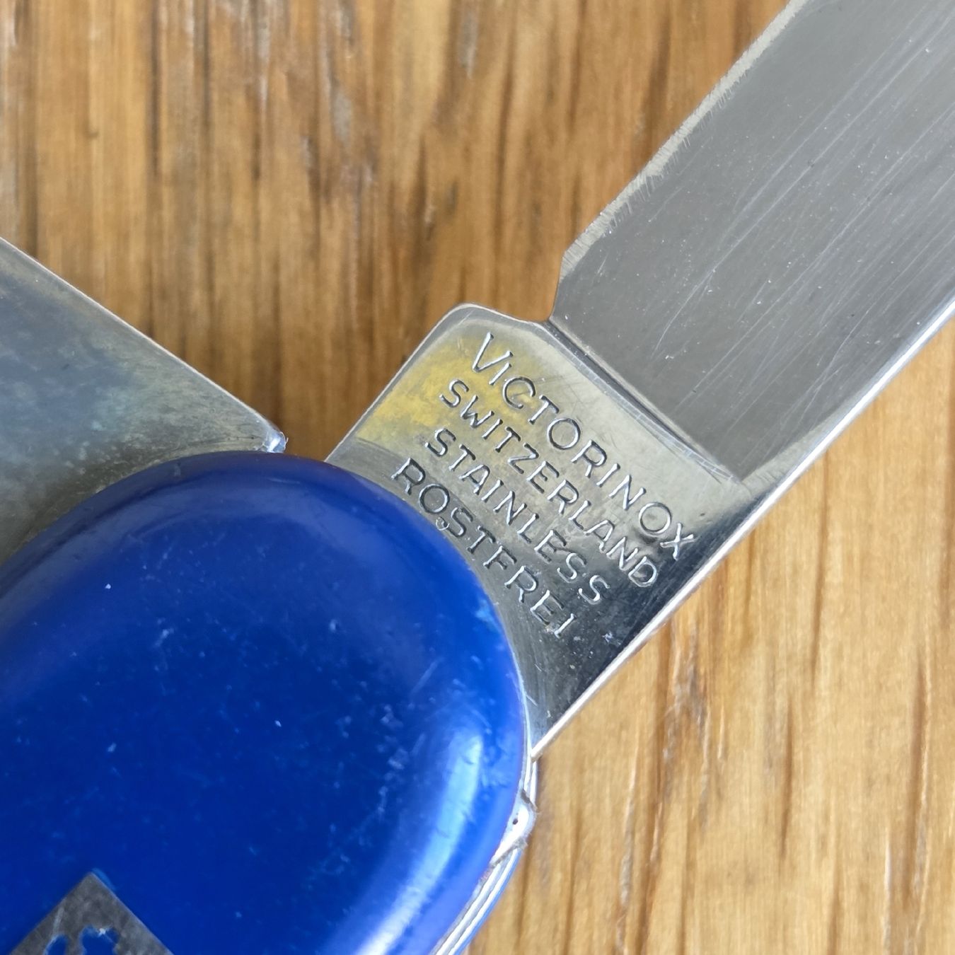 Victorinox Taschenmesser: Blaues Victorinox Sackmesser – Gebraucht aus Stans von Ducati16 5