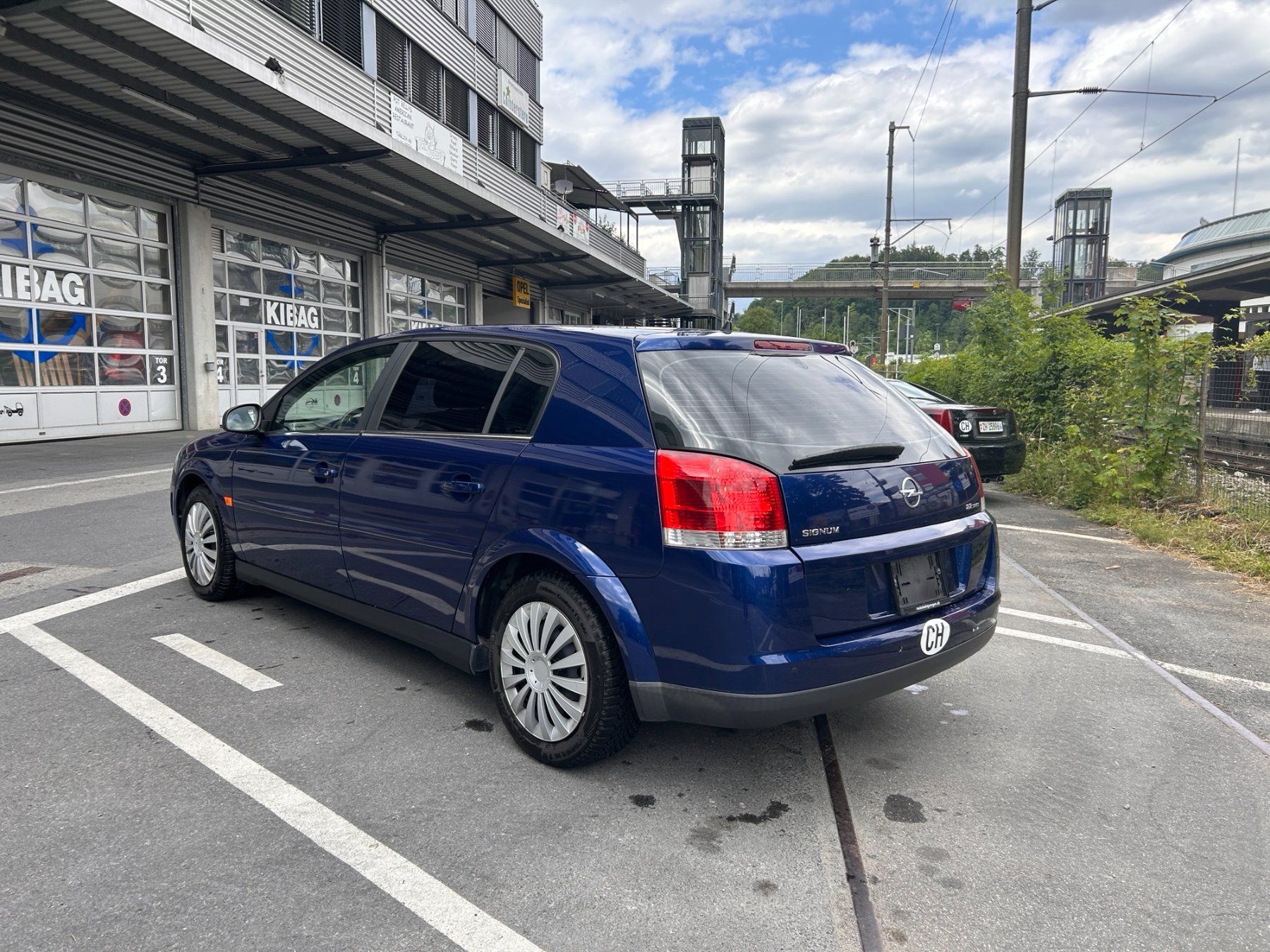Opel Autos: Opel Signum 2.2 Automat – D'occasion à Adliswil par RuckstuhlAdliswil 1
