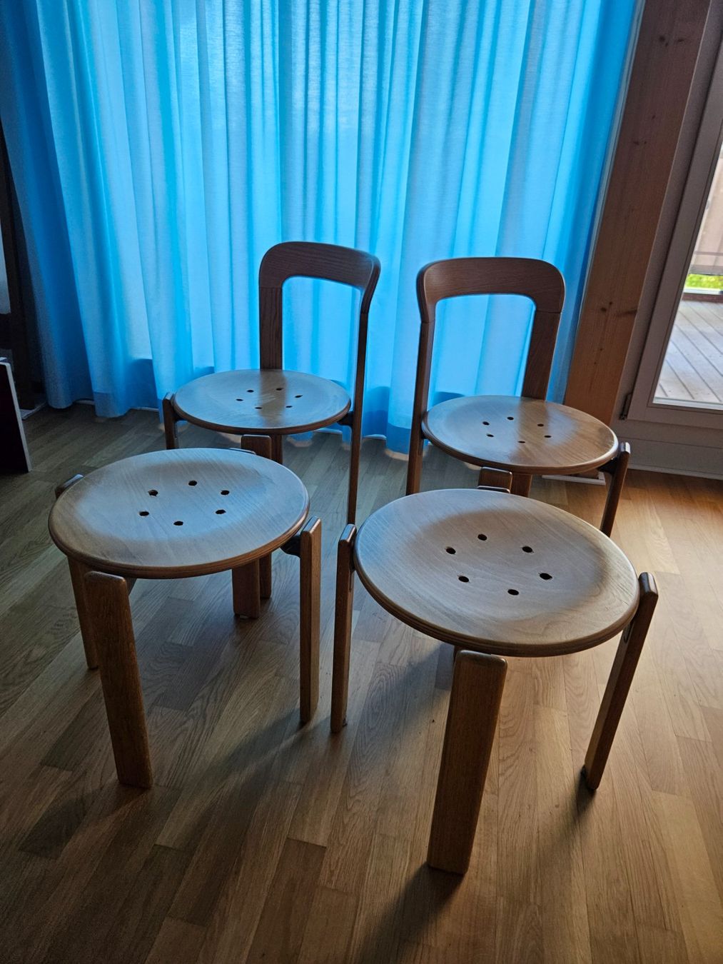 Dietiker Chaises: 4 Stühle – D'occasion à Weinfelden par Andantino