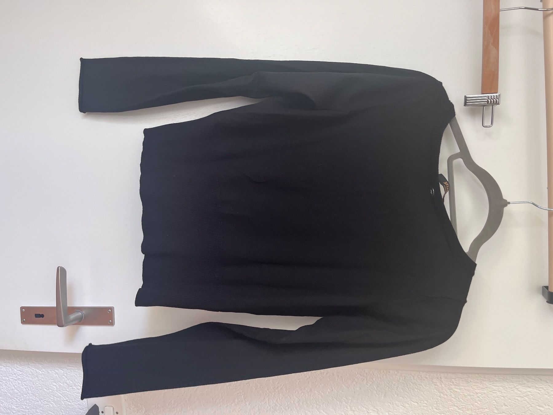Twinset Top: Viskose twinset actitude top S/M – Usato da Baar venduto da DealDiHei 5