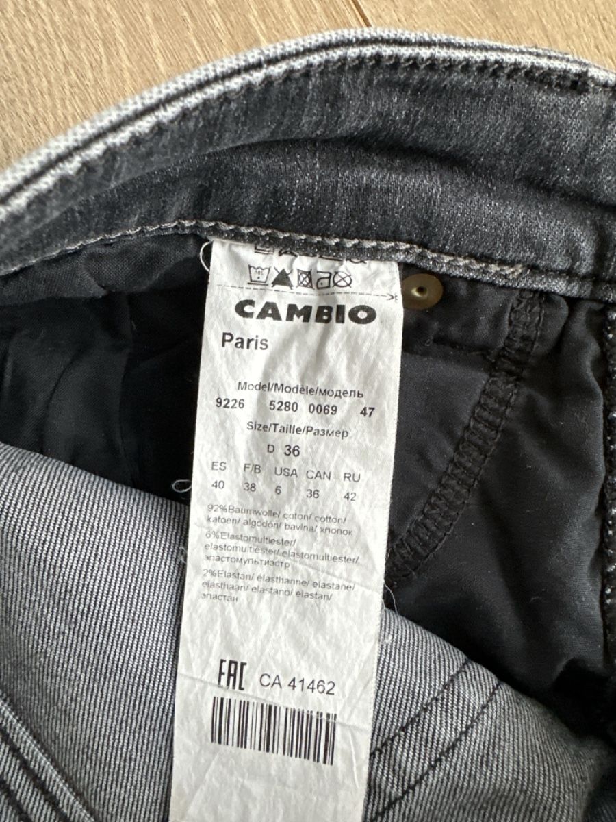 Cambio Jeans: Cambio Paris Jeans Gr.36 mit Strass-Details – Usato da Othmarsingen venduto da Darija7 5