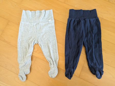 2 Strampelhose Baby Grösse 62 super Zustand