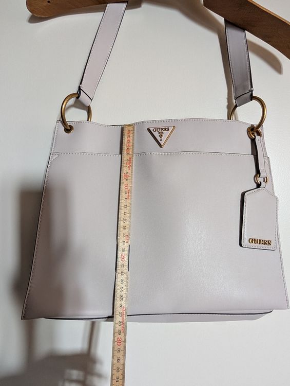 Guess Borse da donna: Sac GUESS gris clair – Usato da Cheseaux-Lausanne venduto da loscaptos 3