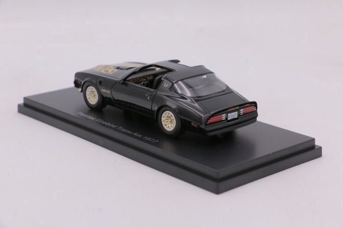 Modellini d'auto: Pontiac Firebird Trans Am (1977) – Nuovo e nell'imballaggio originale da Flawil venduto da Imperiosud 2