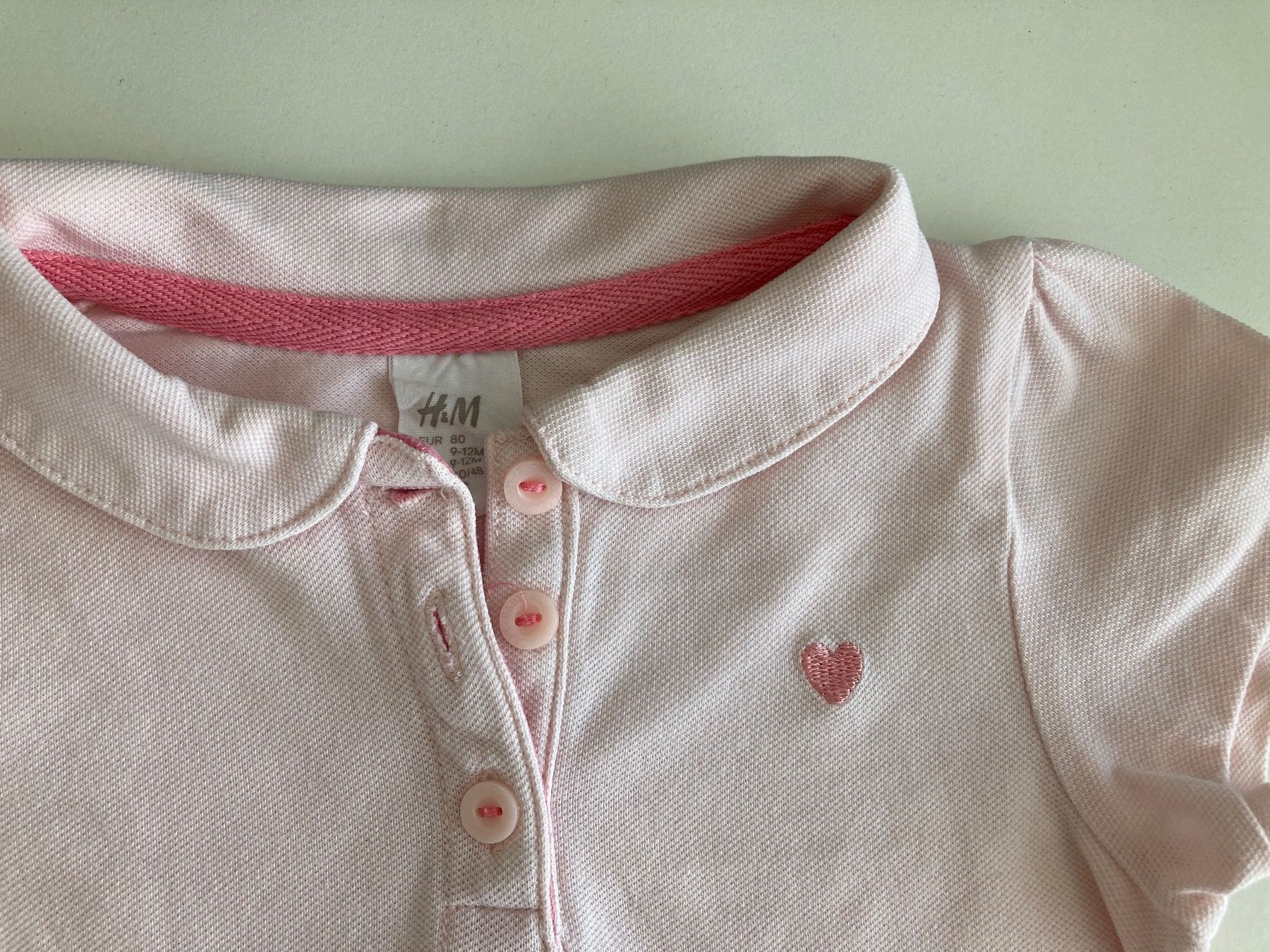 H&M Camicette, T-shirt & Top: Poloshirt, Gr. 80 – Usato da Basel venduto da Nofretete39 1