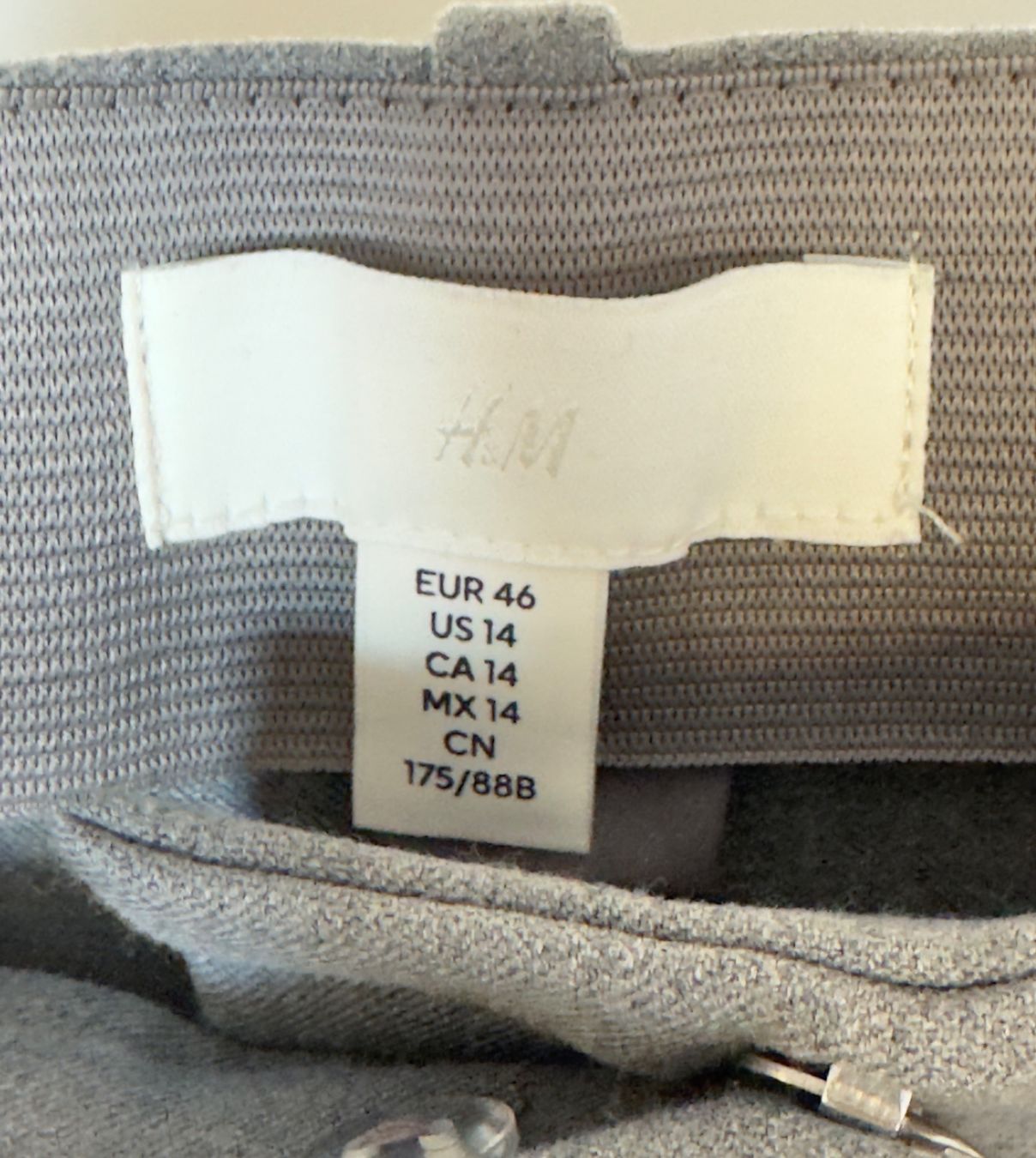 H&M Pantaloni: H&M Hose – Usato da Zürich venduto da JessGar 2