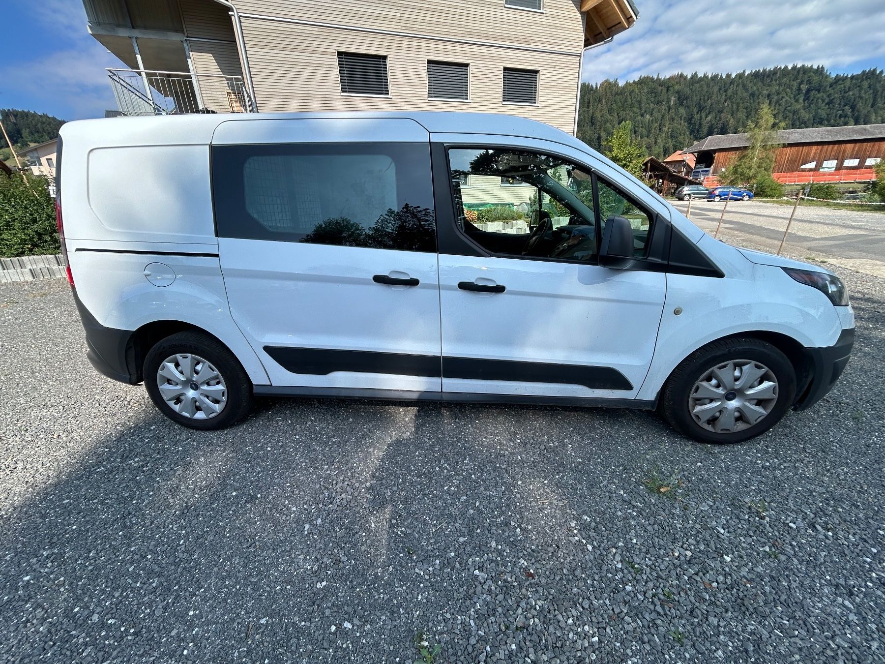 Ford Automobili: Ford Transit Connect – Difettoso da SCHÜPBACH venduto da 2002-tii 3