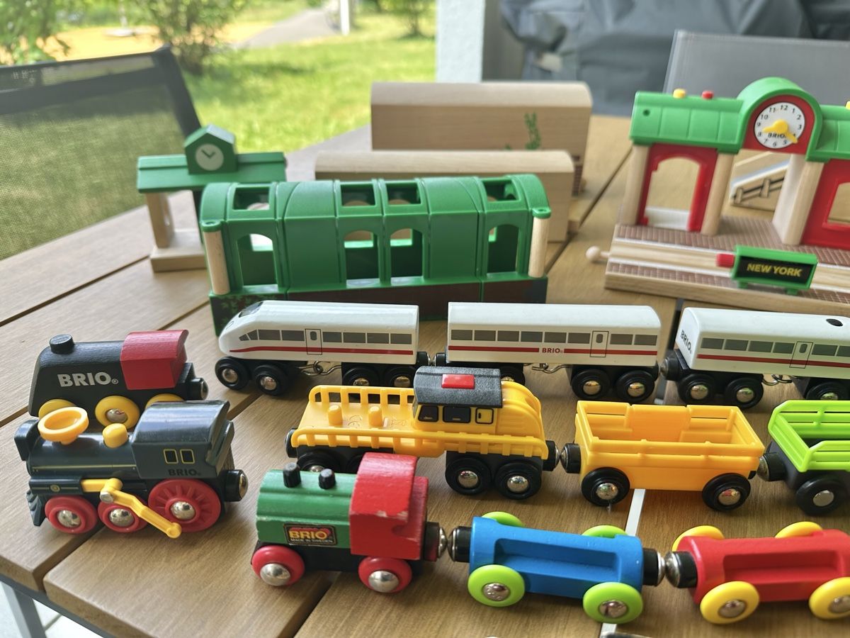 Modelleisenbahnen: BRIO Eisenbahnset – Gebraucht aus Adliswil von surenya 1