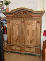 Bijou Hallenschrank aus dem Schwarzwald