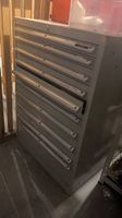 Schubladenstock aus Metall, Robust