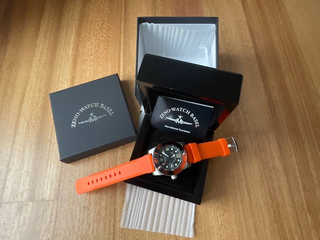 Zeno Orologi: ZENO AIRPLANE DIVER AUTOMATIC SCHWARZ,NEU – Nuovo (secondo la descrizione) da Bonstetten venduto da Fluca 2