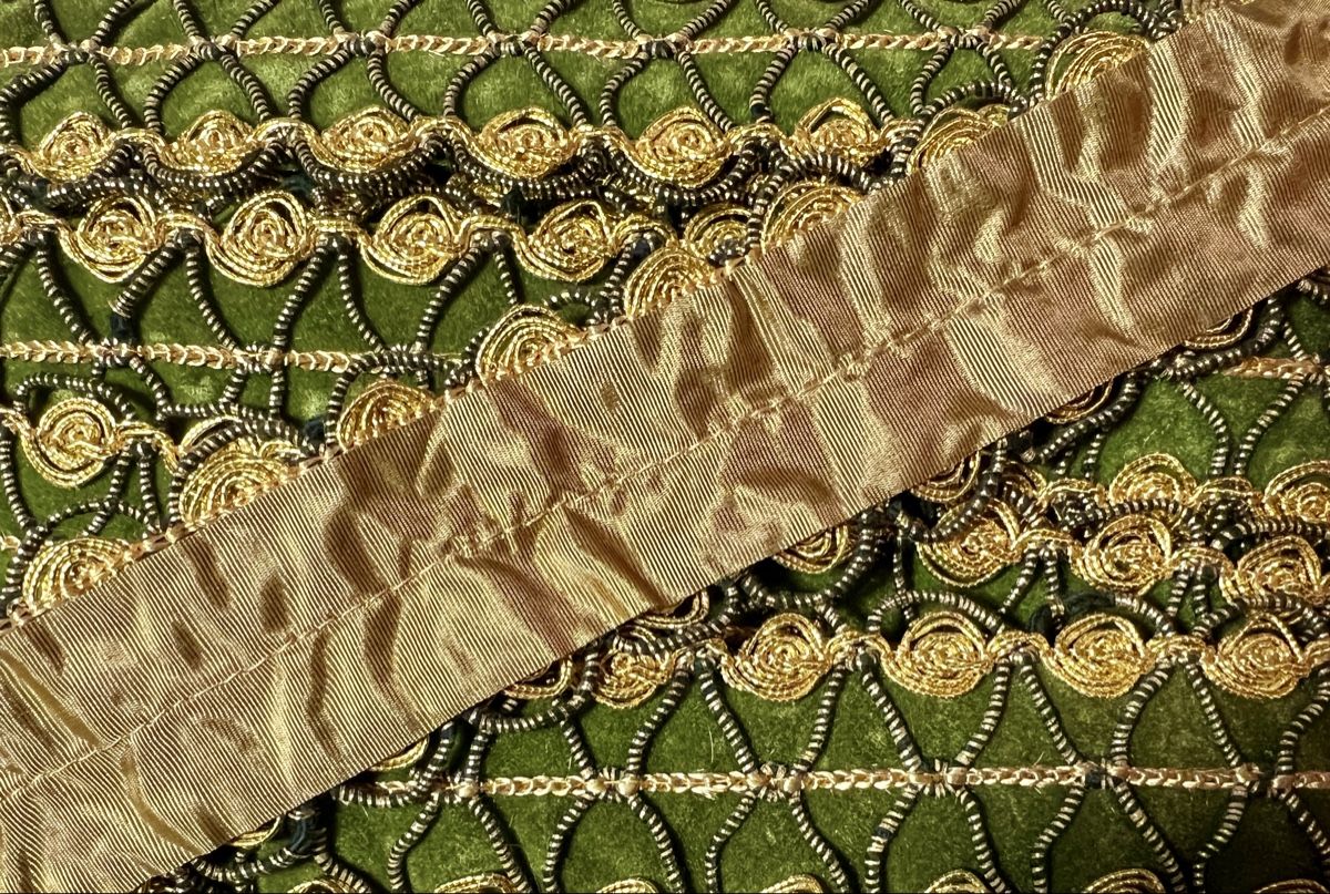 Stoffe: Vintage Brokat-Samtband USA. – Neu (gemäss Beschreibung) aus Zürich von rsa_dv8r 2