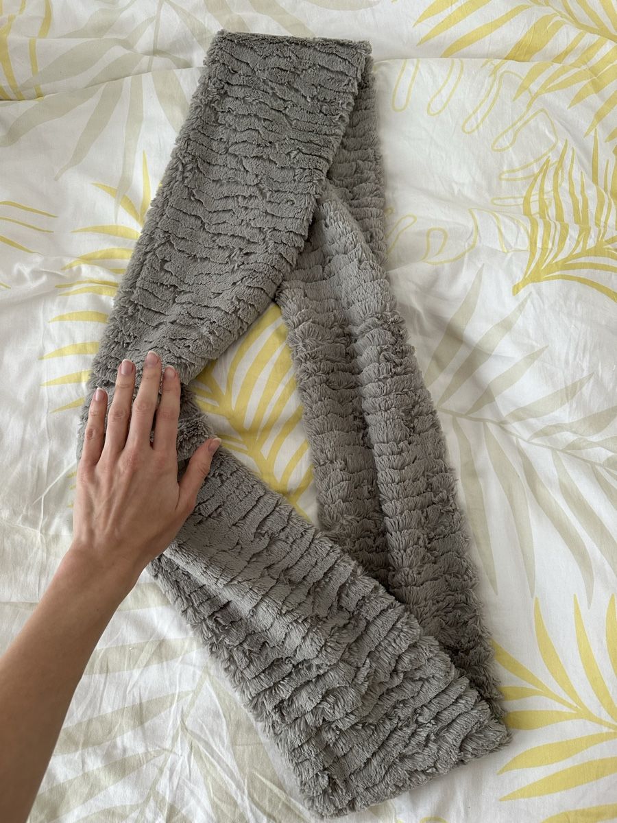 Foulard & Sciarpe: Schal grau – Usato da Gordola venduto da EleSecondHand-TCG 2