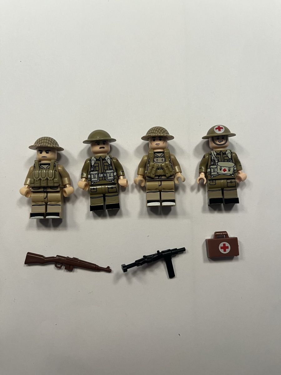 Lego Statuette: Lego Custom ww2 Britischer Soldatentrupp – Nuovo (secondo la descrizione) da St. Margarethen TG venduto da nic_n9n5
