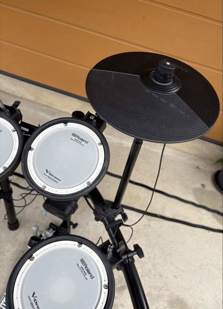 Roland Musikinstrumente: Einsteiger Drum Kit Roland TD-1DMK – Gebraucht aus Auenstein von 5222 2