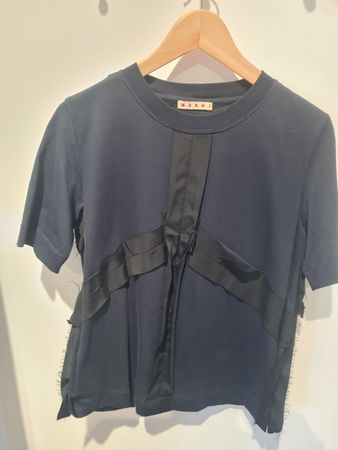 Marni T-Shirt, blau mit speziellem Design, Grösse S/M